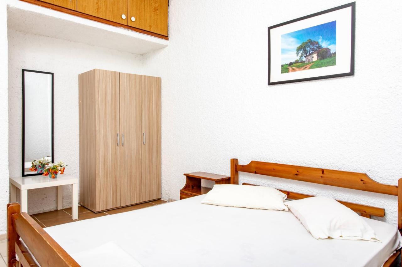 George'S Apartments Skála Foúrkas Zewnętrze zdjęcie