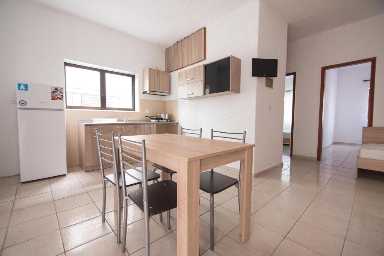 George'S Apartments Skála Foúrkas Zewnętrze zdjęcie
