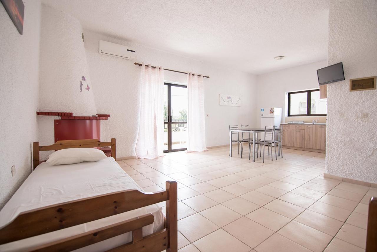 George'S Apartments Skála Foúrkas Zewnętrze zdjęcie